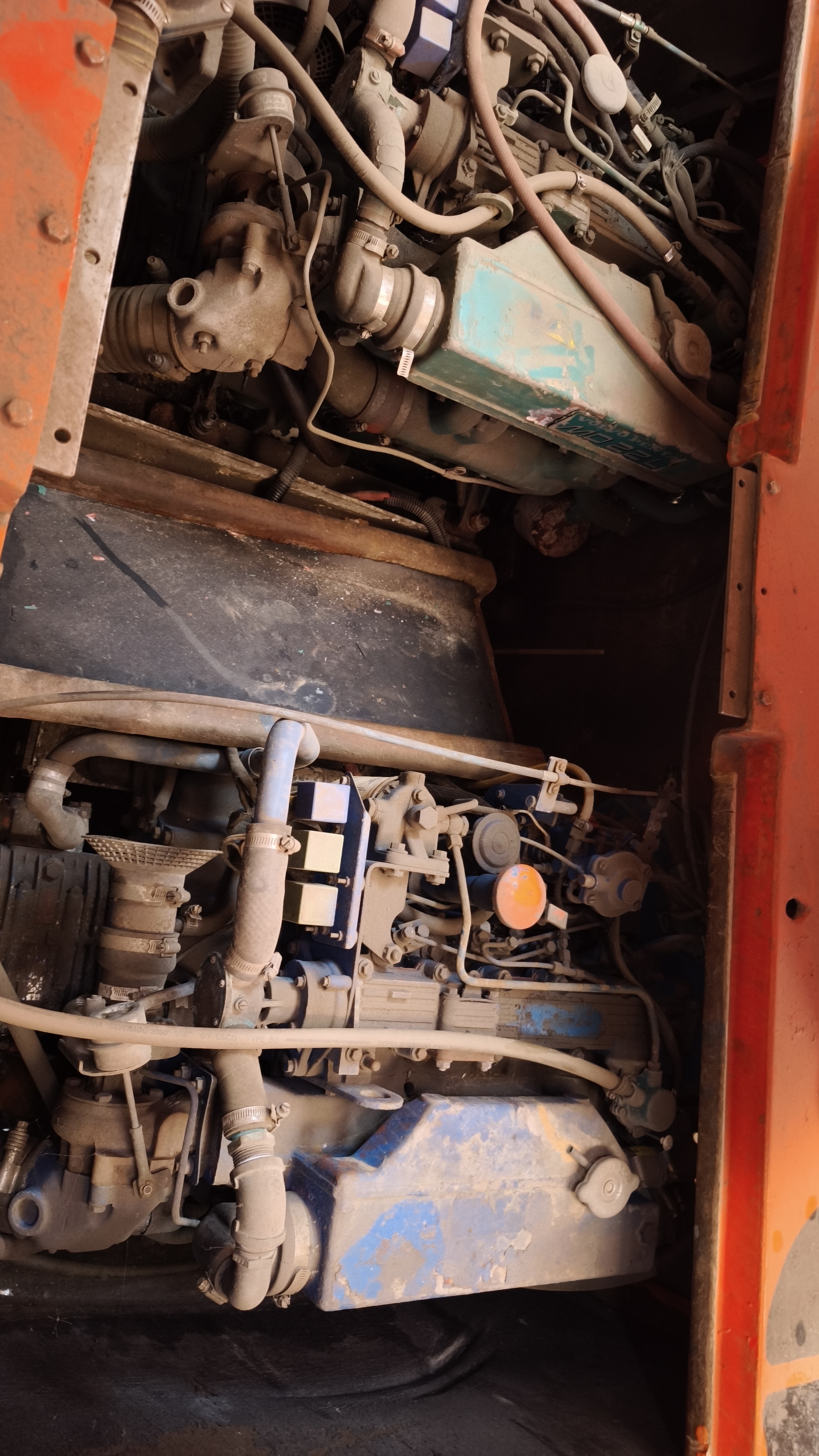 11.60 x 4.00 Tek ve Çift Motorlu Filikalar